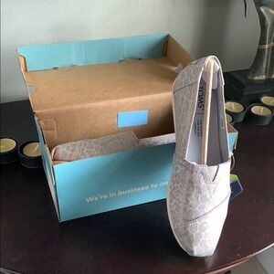 TOMS Women's Alpargata Gray Leopard Slip-On Shoes